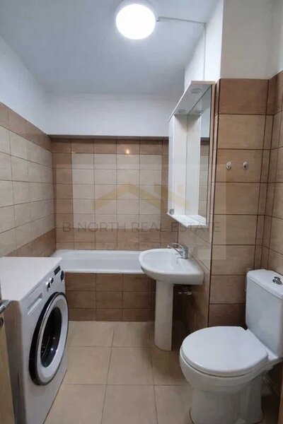 Aparatorii Patriei, Apartament 3 camere de inchiriat  ideal birou sau locuinta